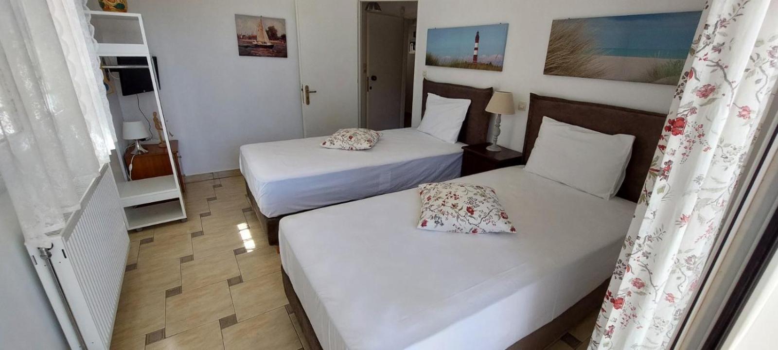 Liopetra Apartment *